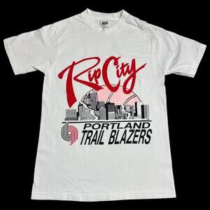 Vintage 90s Portland Trailblazers Rip City Skyline Tee Shirt Blazers NBA S
